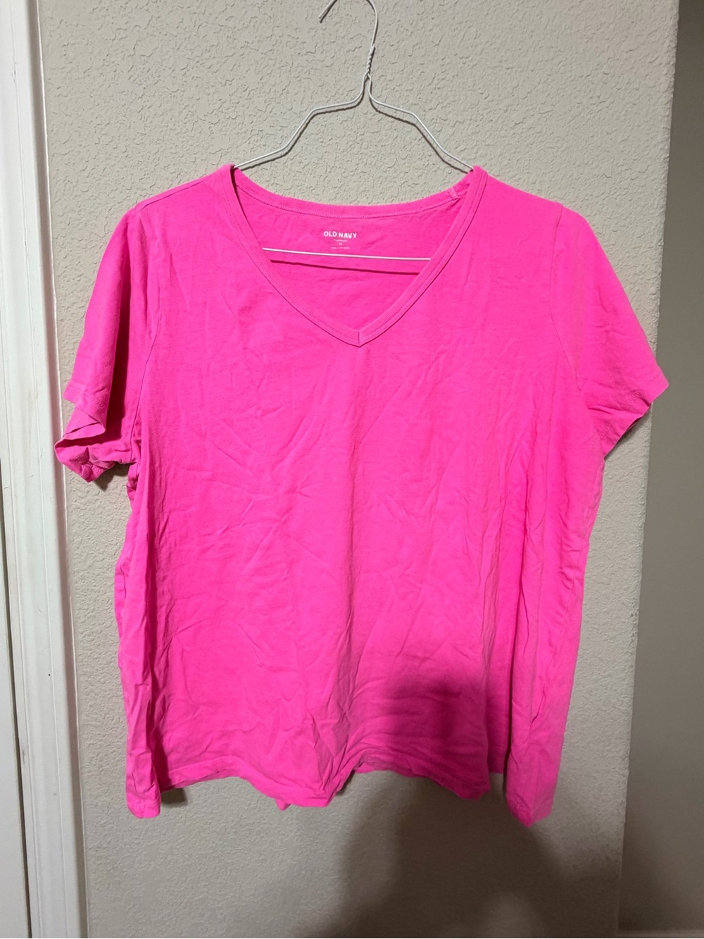 Old Navy Hot Pink V-Neck Short Sleeve Tee